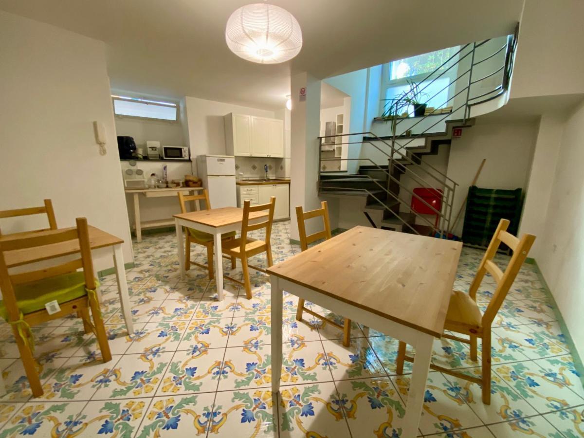 Borgo Belvedere Bed & Breakfast Naples Luaran gambar